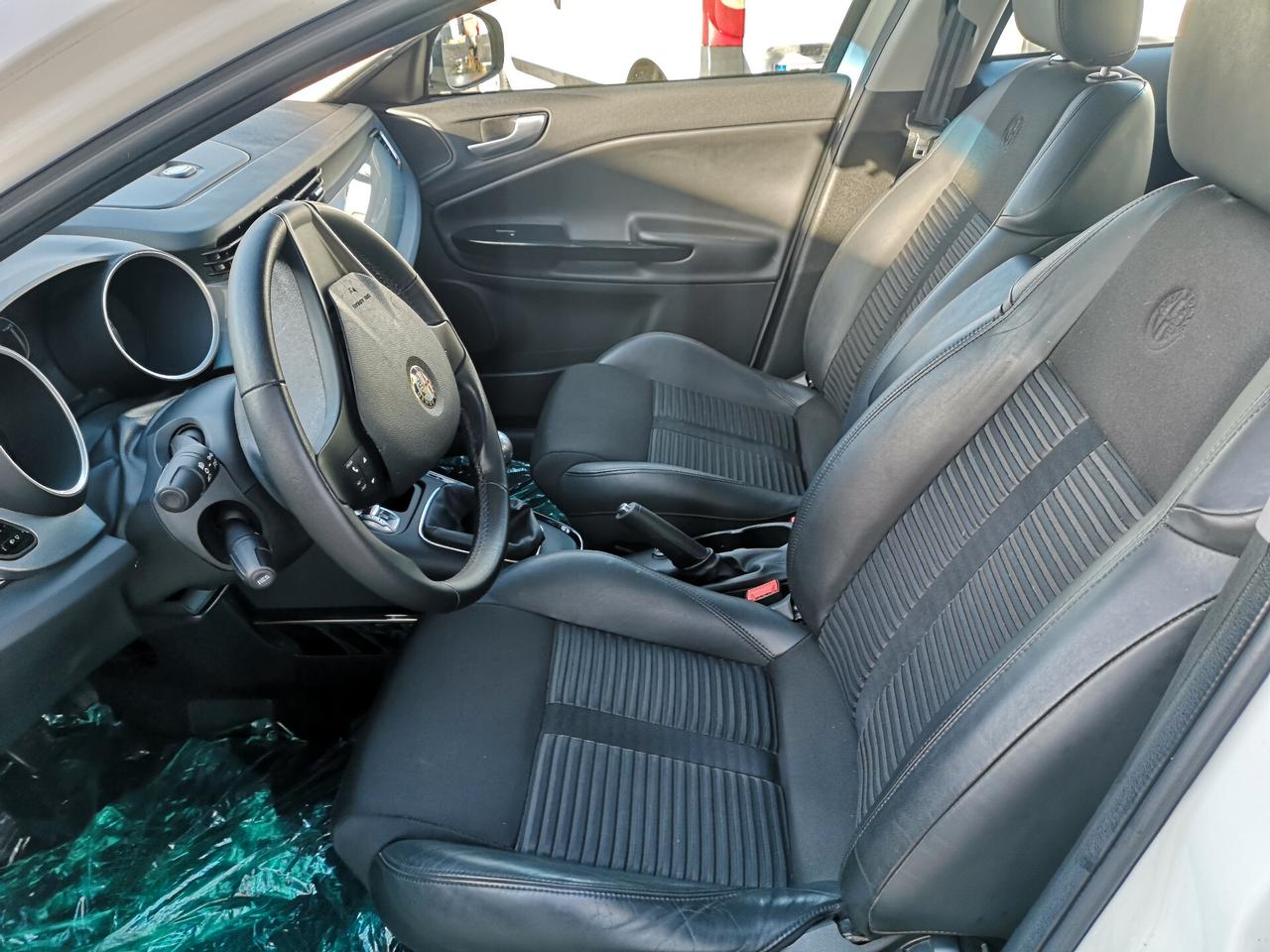 Alfa Romeo Giulietta 2.0 JTDm-2 140 CV Exclusive