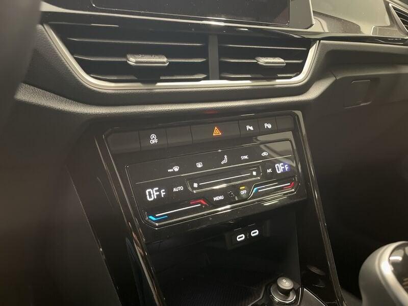 Volkswagen T-Roc GPL Nuovo R-Line 1.0 TSI 81 kW (110 CV) Manuale