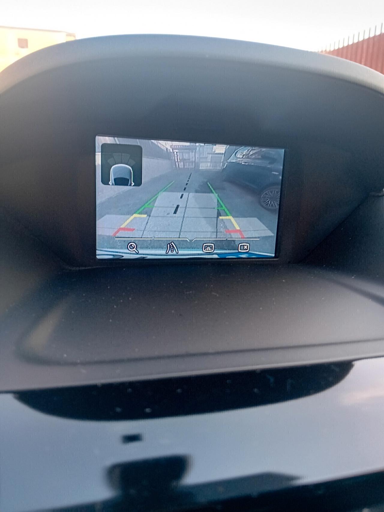 Ford B-Max 1.0 EcoBoost 100 CV Titanium X