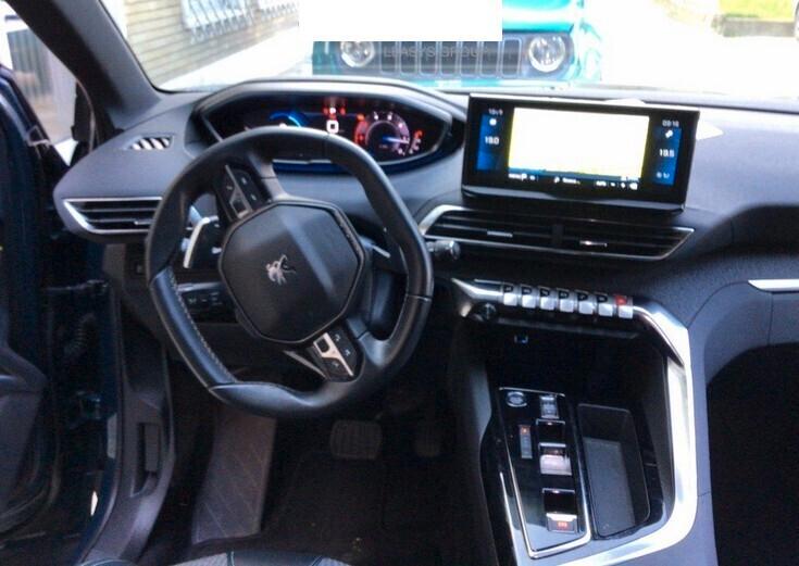 Peugeot 3008 1.5 130cv Eat8 *FULL OPT.-67.000 Km*