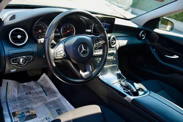 Mercedes-benz C 180 d Auto Exclusive