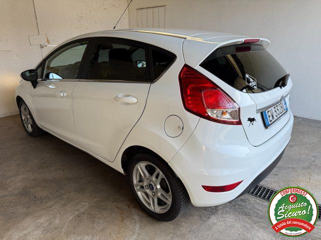 FORD Fiesta 1.5 TDCi 75CV 5 porte Titanium NEOPATENTATI