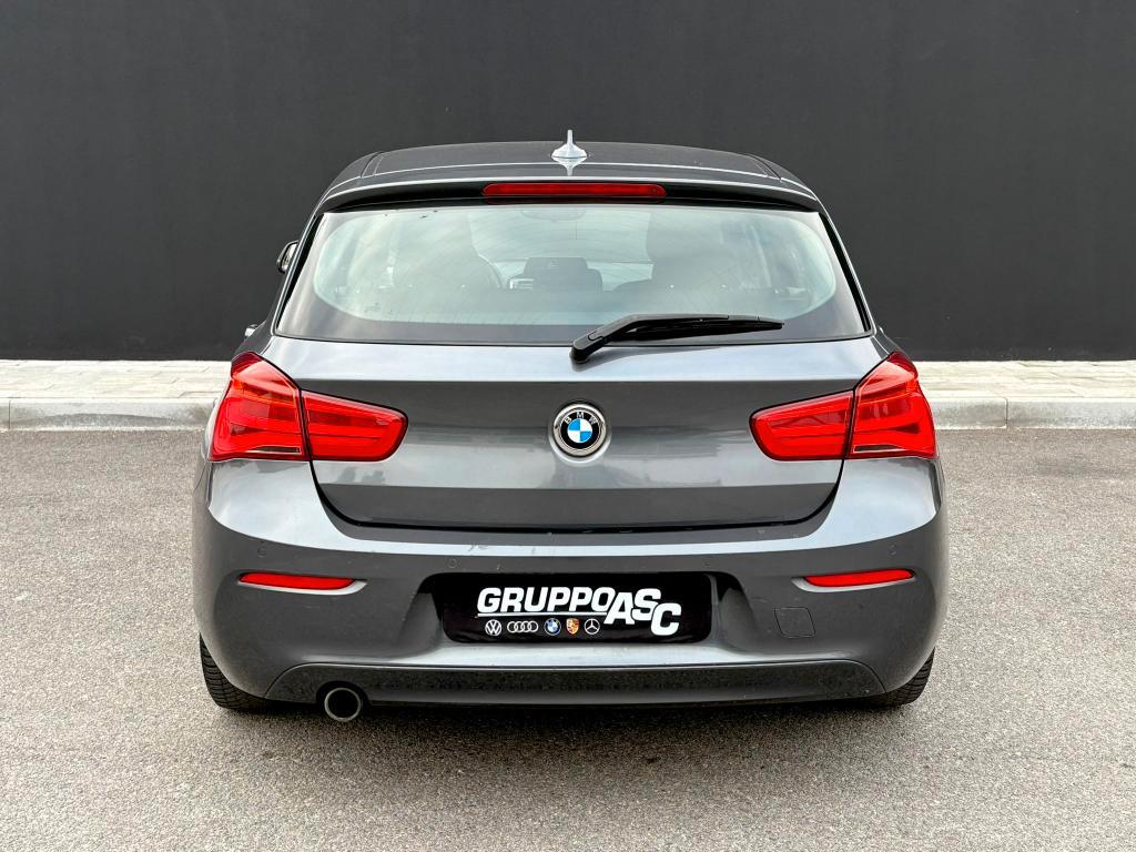BMW Serie 1 5 Porte 116d Sport 5p OK NEOPATENTATI