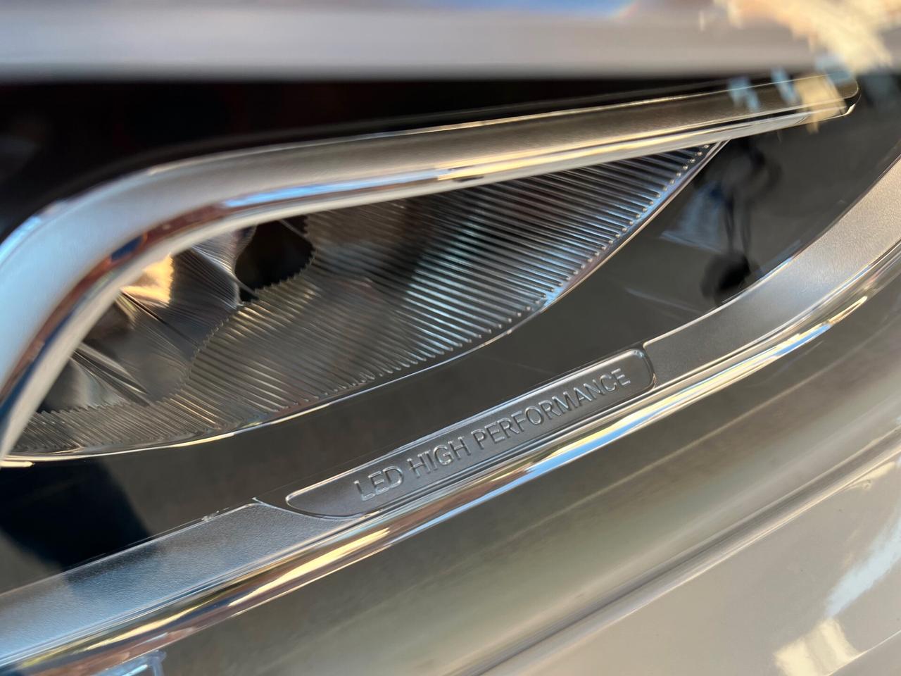 Mercedes-benz GLA 180 d Automatic Premium