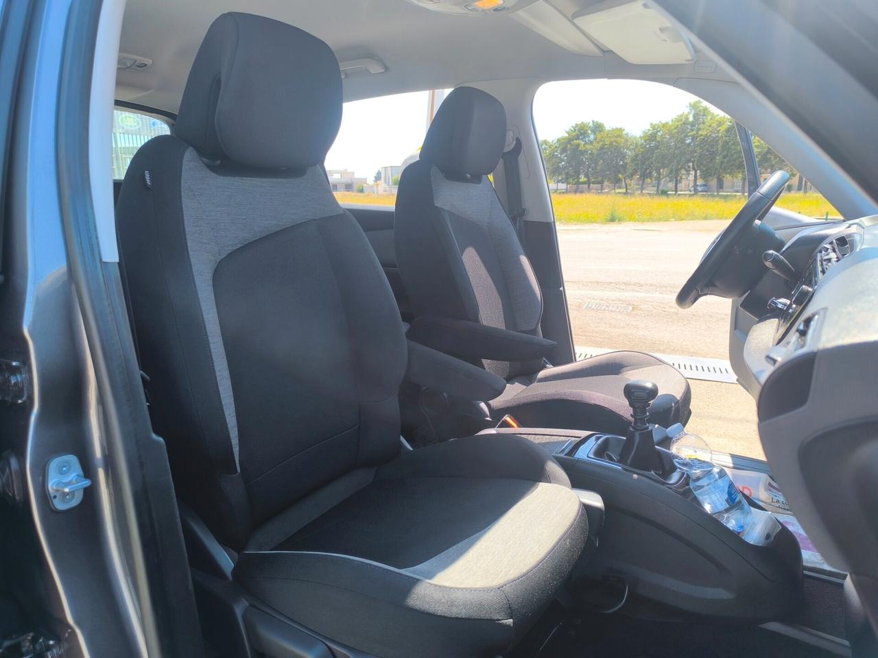 CITROEN C4 PICASSO SHINE 1.5 HDI 120cv LED/NAV/SENS. POST/