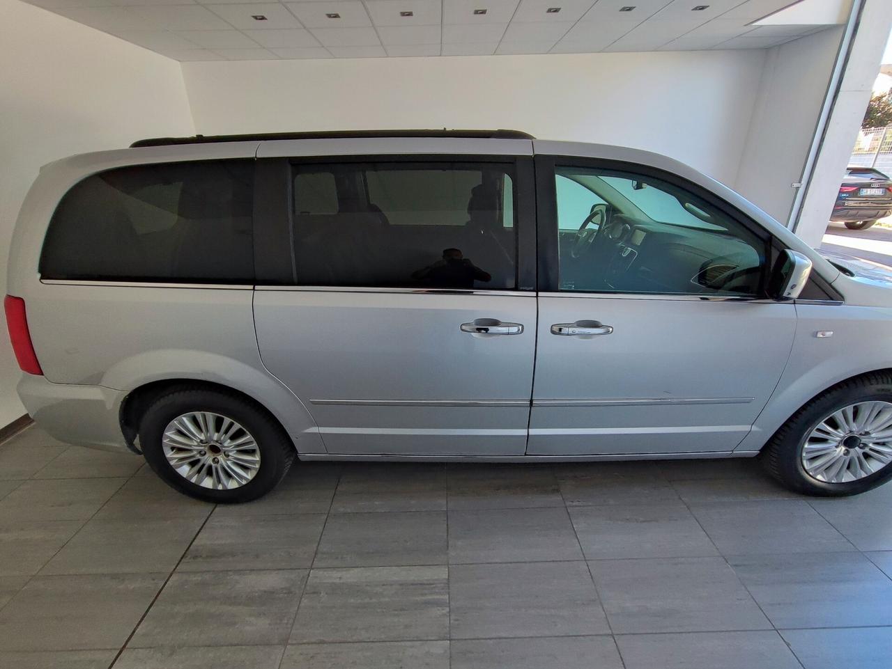 Lancia Voyager 2.8 Turbodiesel Platinum