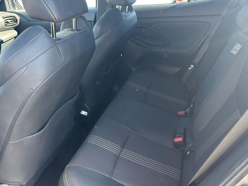 Toyota Yaris Cross 1.5H (116 CV) E-CVT Adventure AWD-i