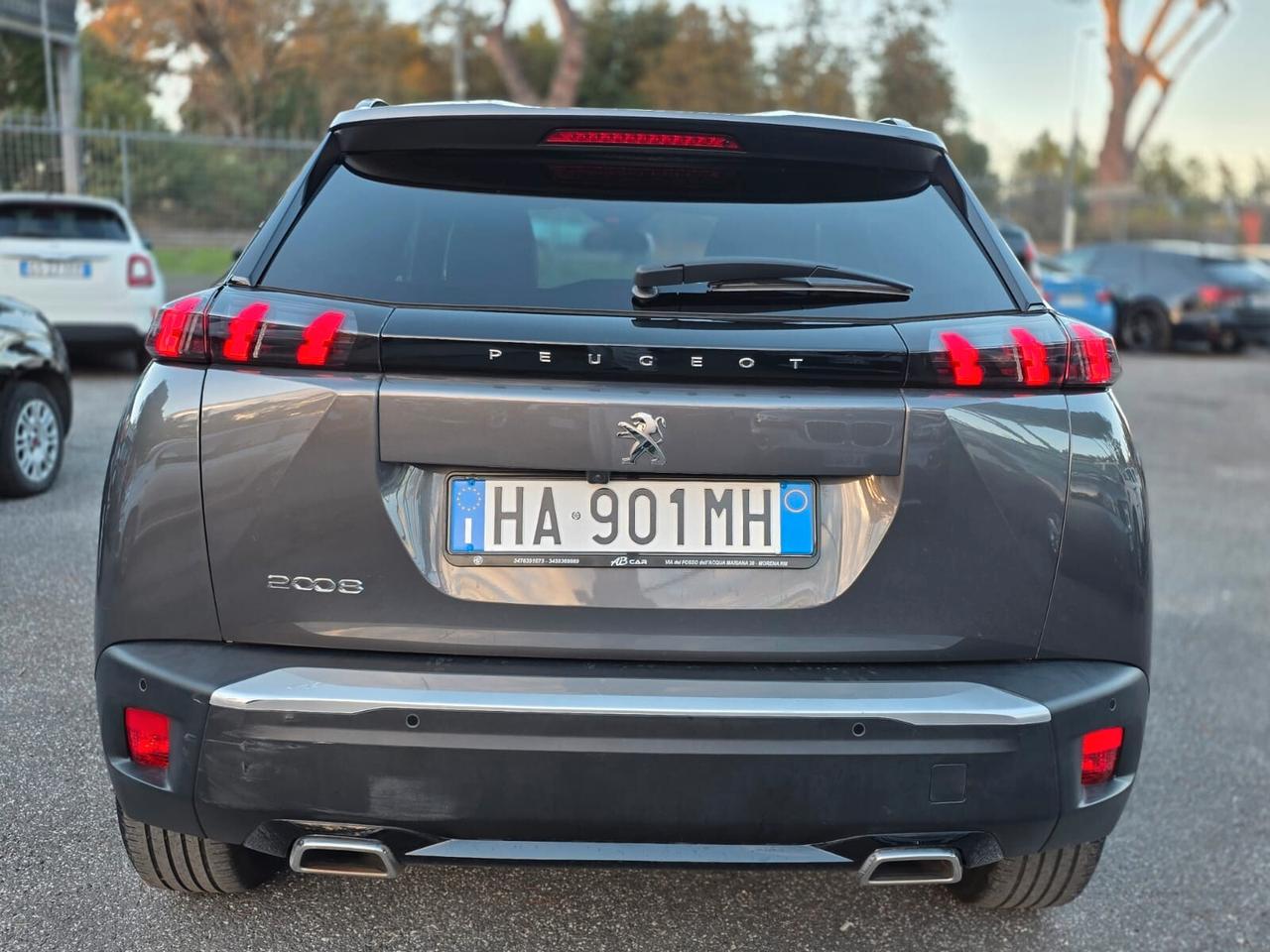 Peugeot 2008 PureTech 130 S&S EAT8 Allure