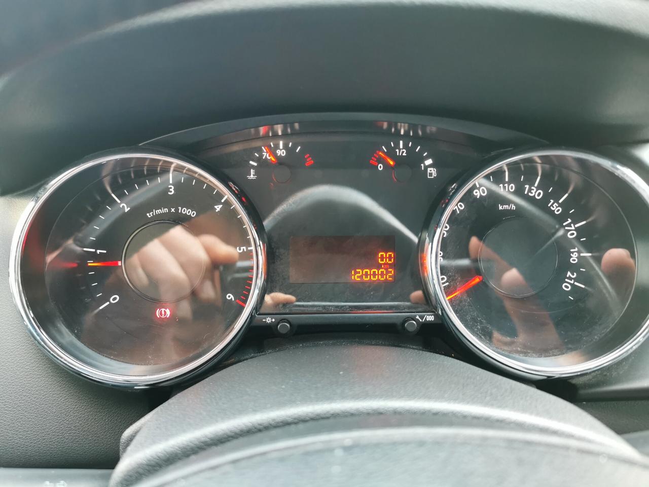 Peugeot 3008 BlueHDi 120cvS&S Allure