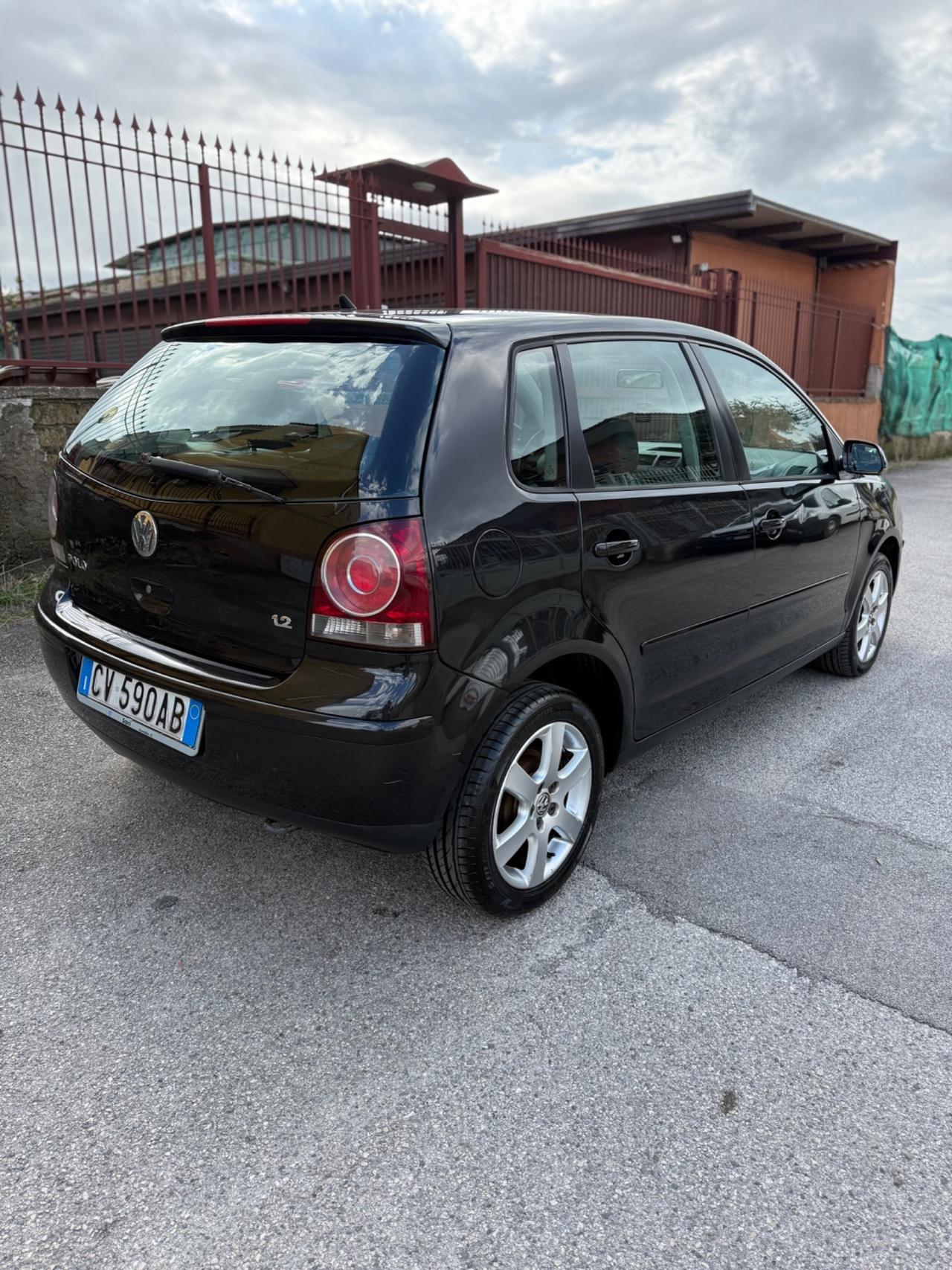 Volkswagen Polo 1.2/64CV 12V 5p. Comfortline