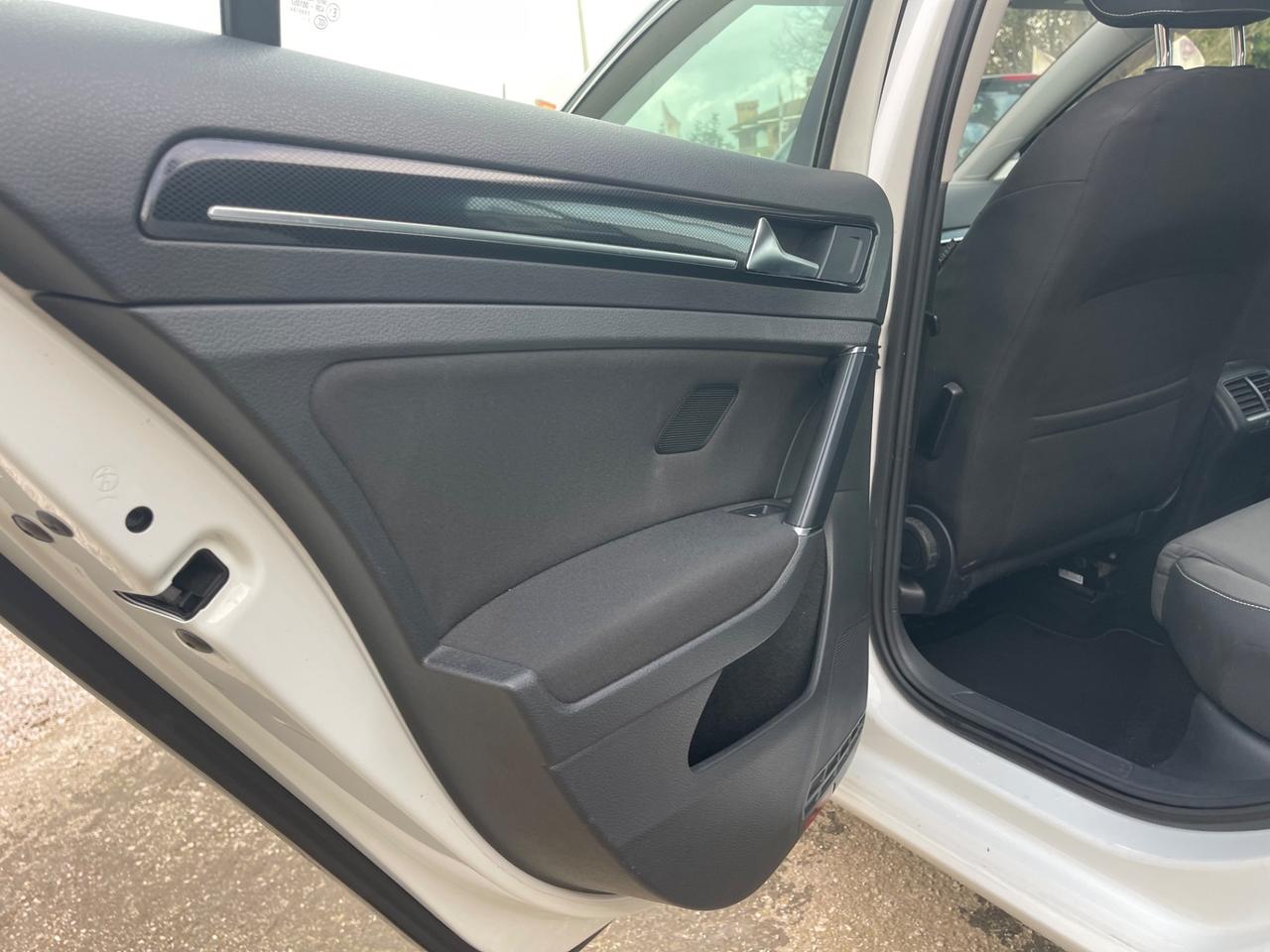 Volkswagen Golf 7 Highline 1.4 TSI 140cv