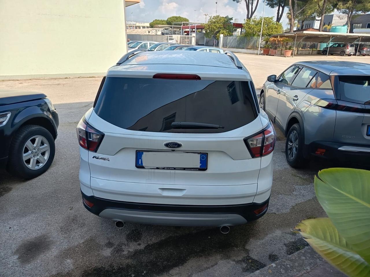 Ford Kuga 1.5 TDCI 120 CV S&S 2WD Titanium