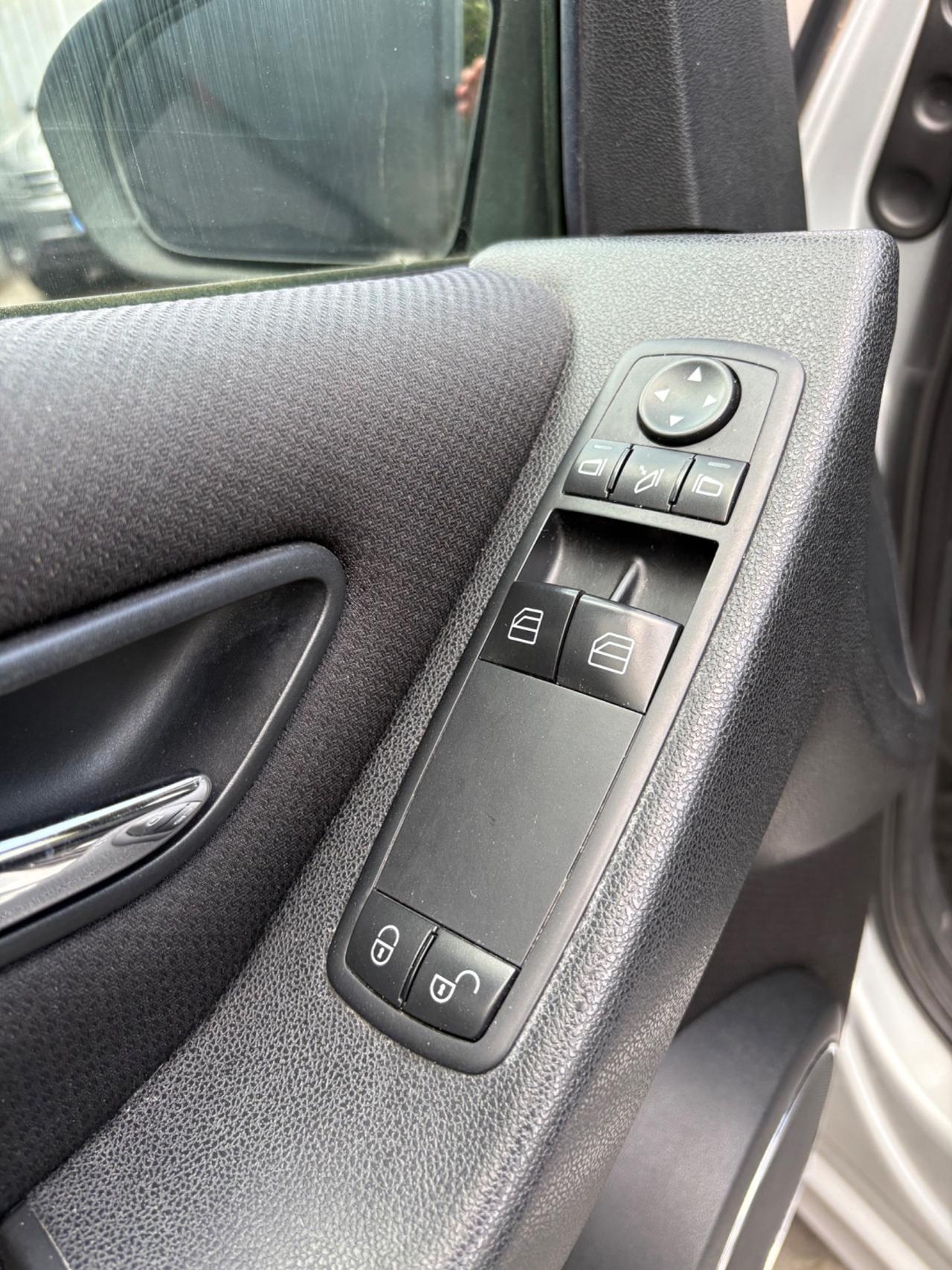 Mercedes-benz A 200 126000km