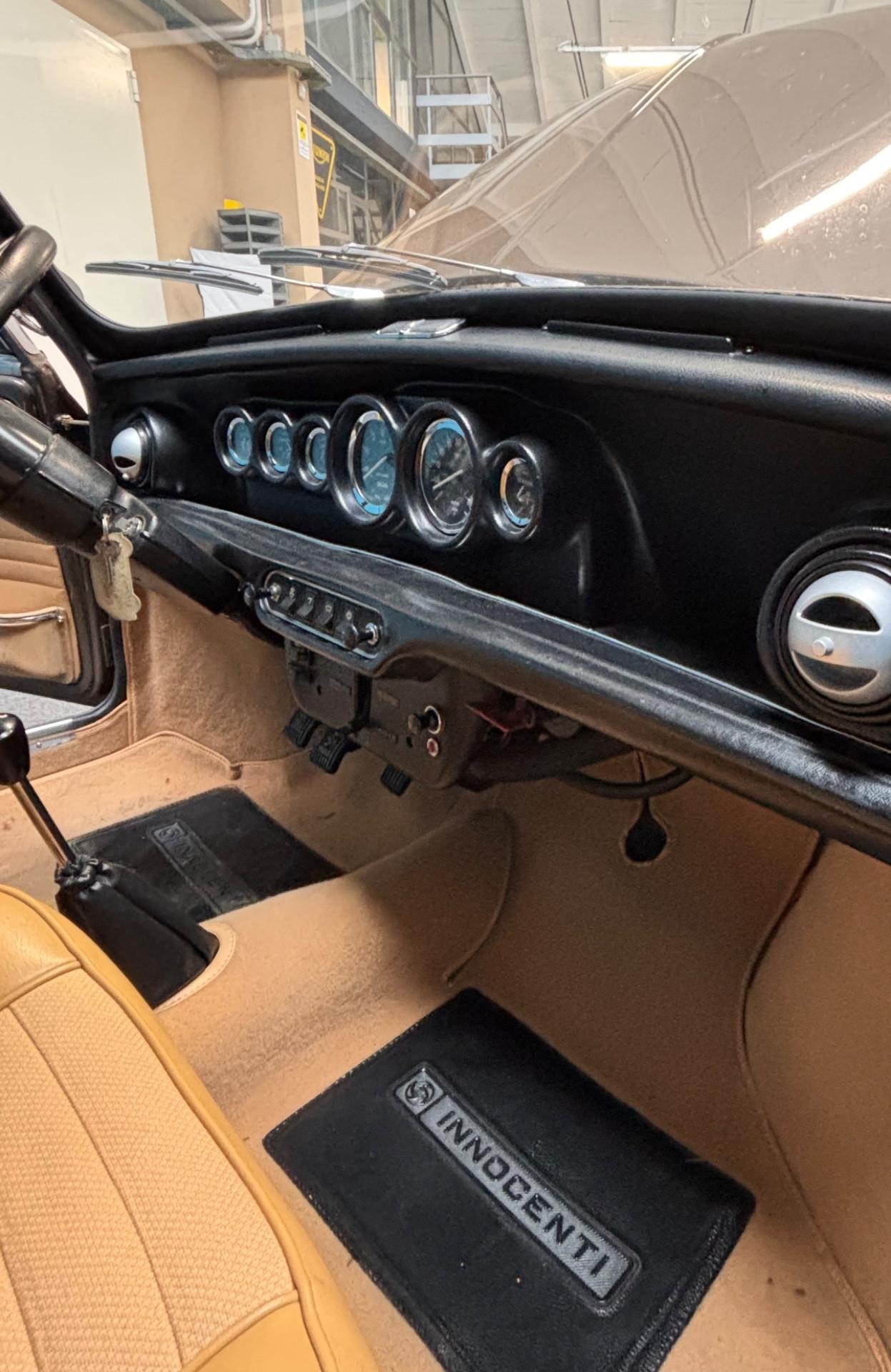 Innocenti Mini Leyland Cooper 1300 Export