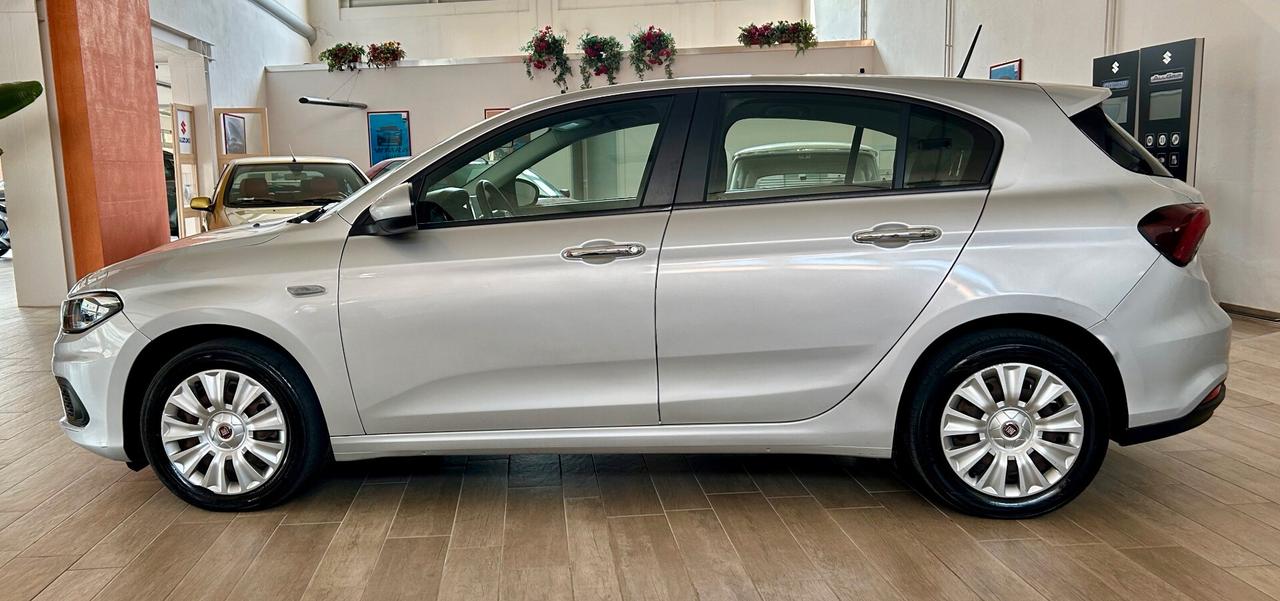 Fiat Tipo 1.3 Mjt S&S 5 porte Sport