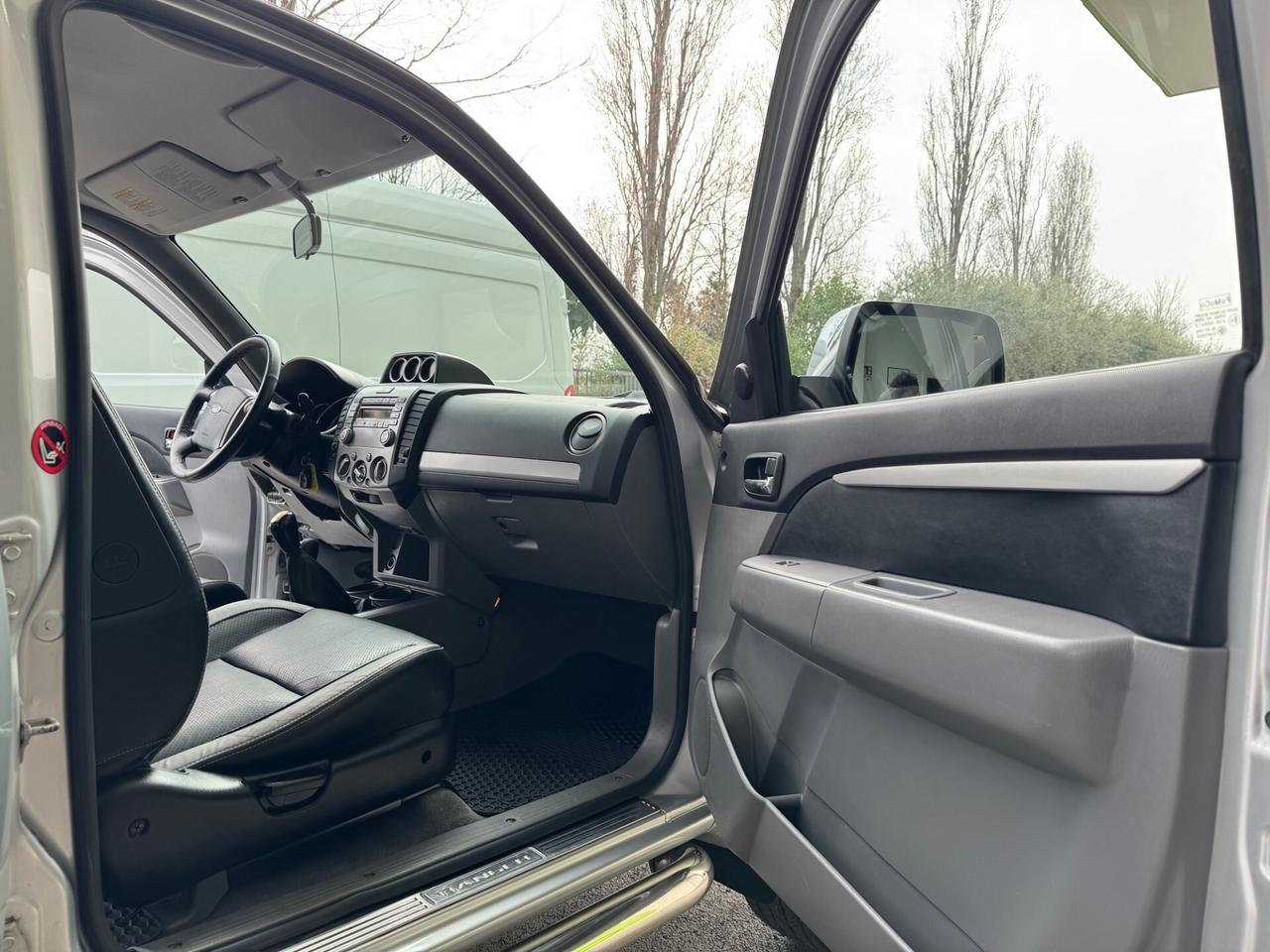 Ford Ranger 25tdci doublecab XLT Limited GARANZIA