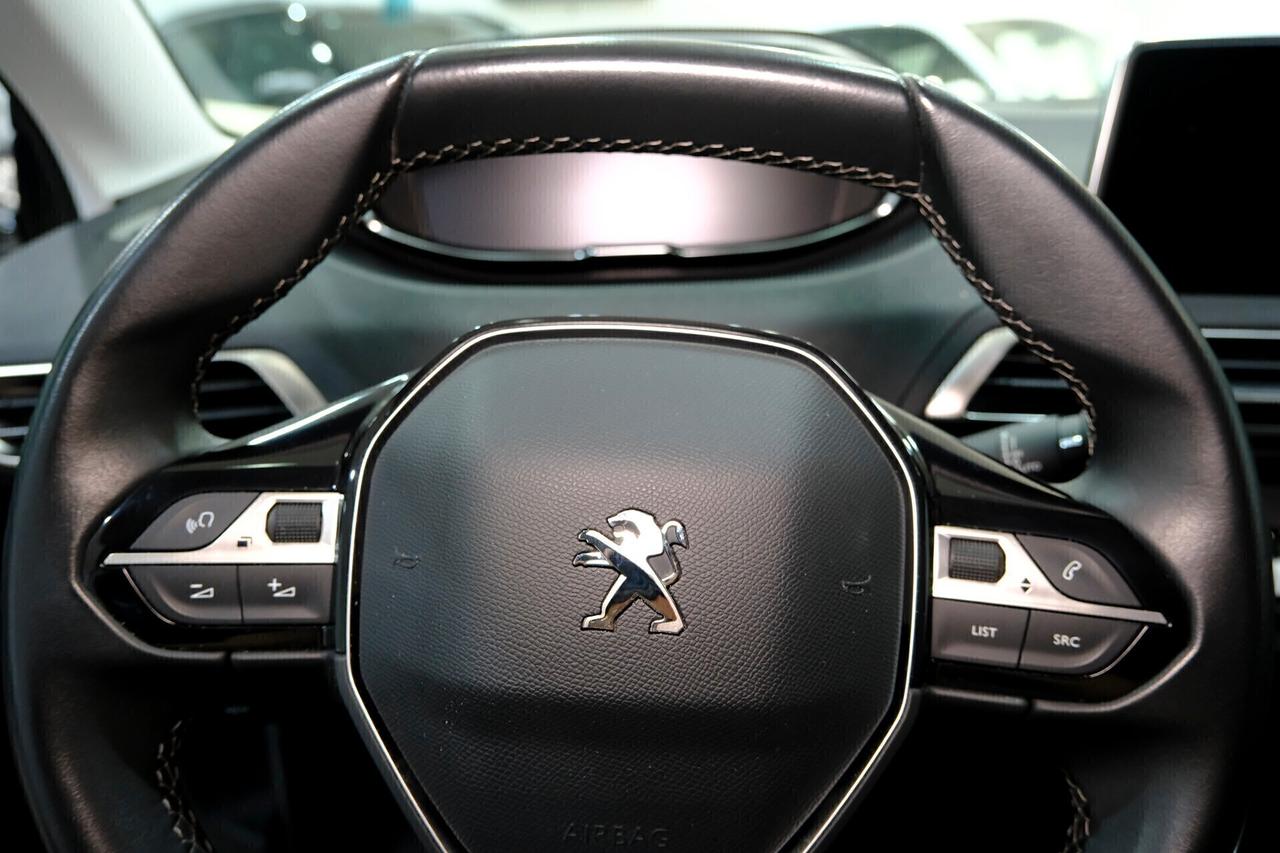 Peugeot 3008 ALLURE 1200 T 130cv COCKPIT LED NAV