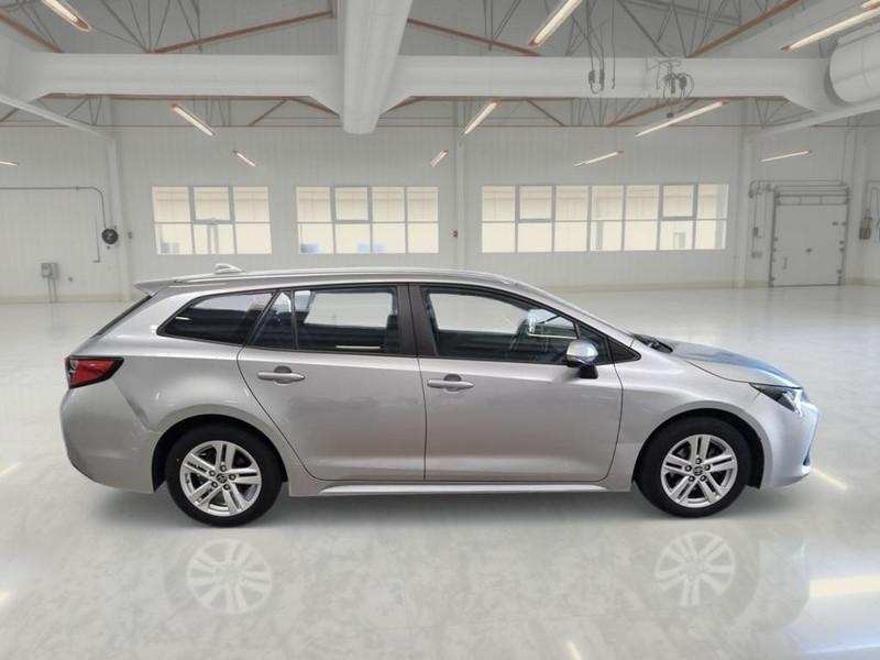 TOYOTA COROLLA TS 1.8 HYBRID BUSINESS STATION WAGON