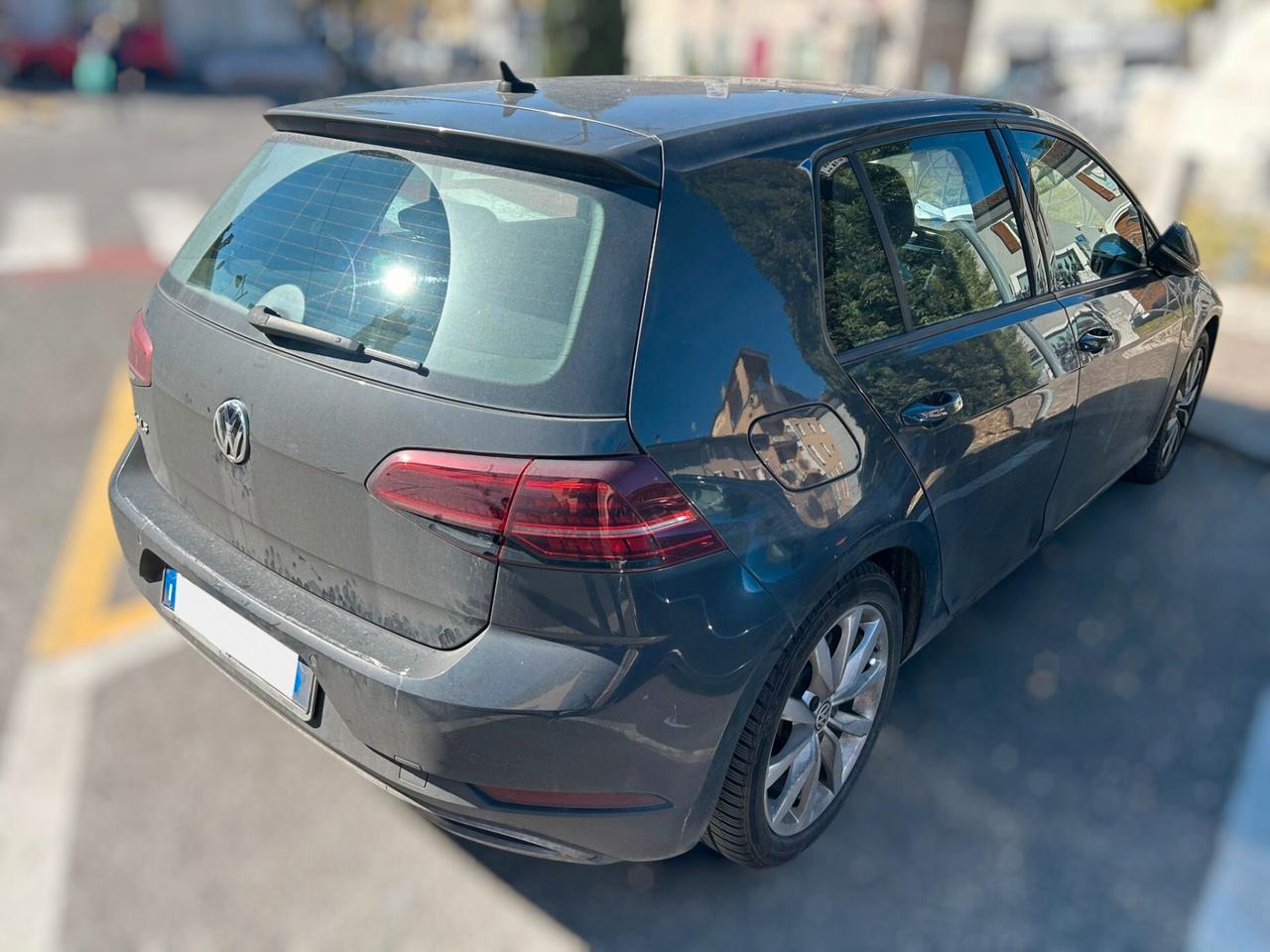 Volkswagen Golf 5p 1.6 tdi 115cv dsg - ANCHE PER NEOPATENTATI