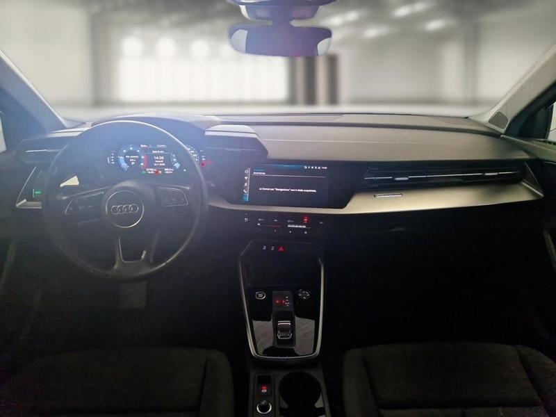 AUDI A3 SPORTBACK 30 TDI S TRONIC S.BACK 5 PORTE BERLINA