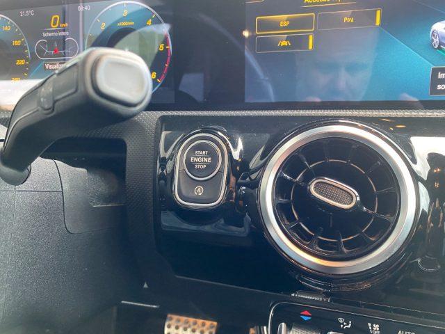 MERCEDES-BENZ A 180 d Automatica 4p. SPORT AMG pack