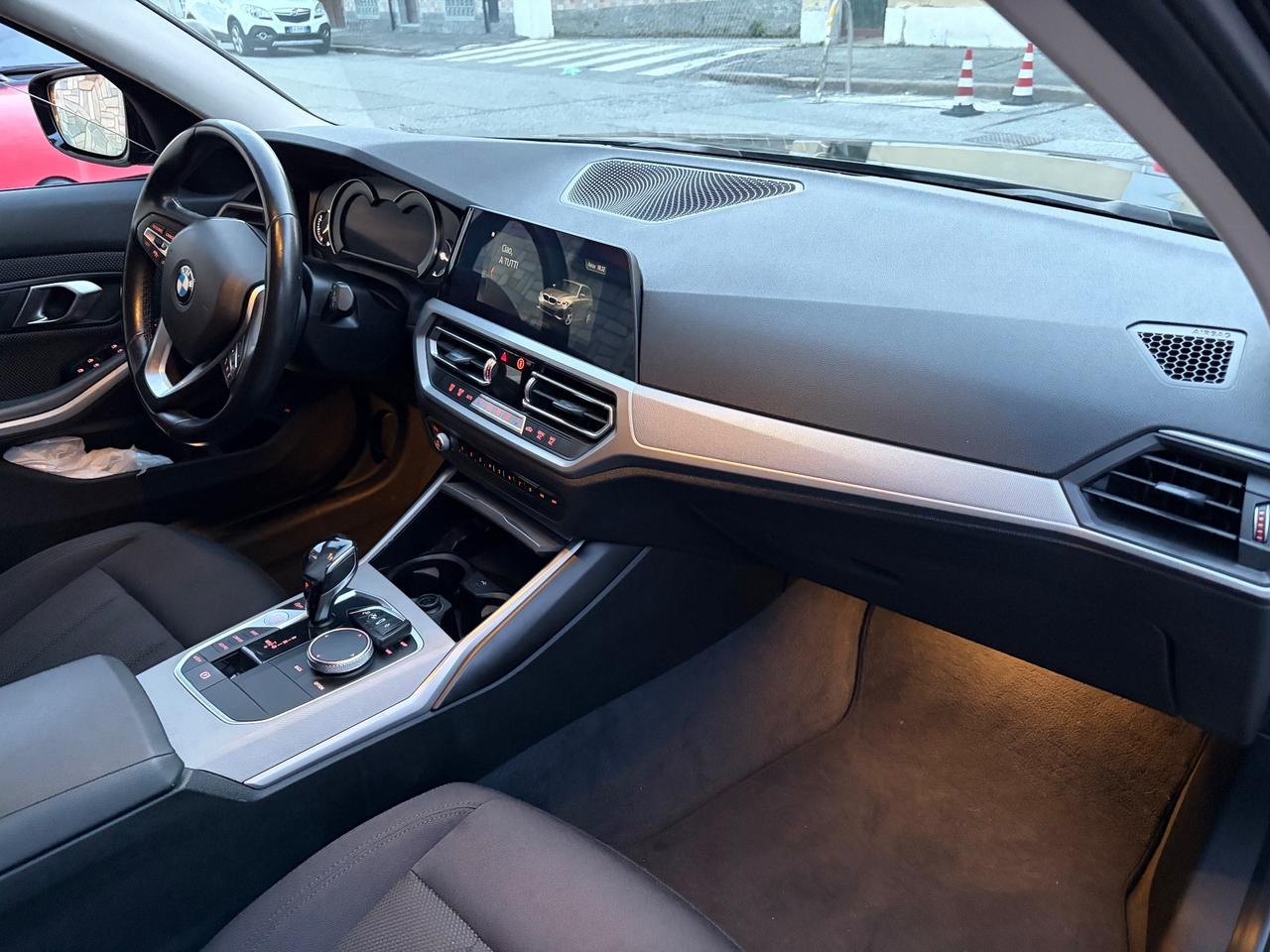 Bmw 320 320d Touring Business Advantage aut.