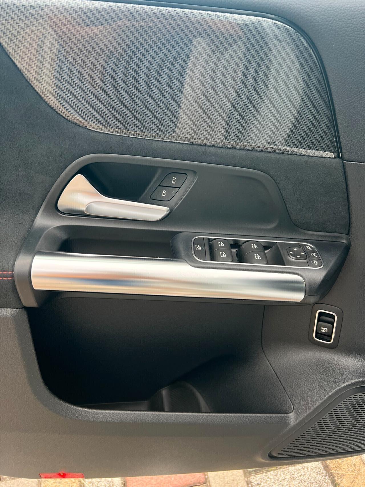 Mercedes-benz B 200 d Premium