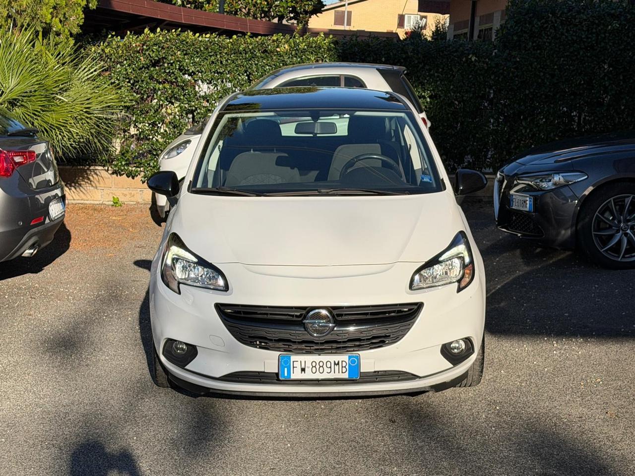 Opel Corsa 1.4 90CV GPL Tech Coupé Black Edition