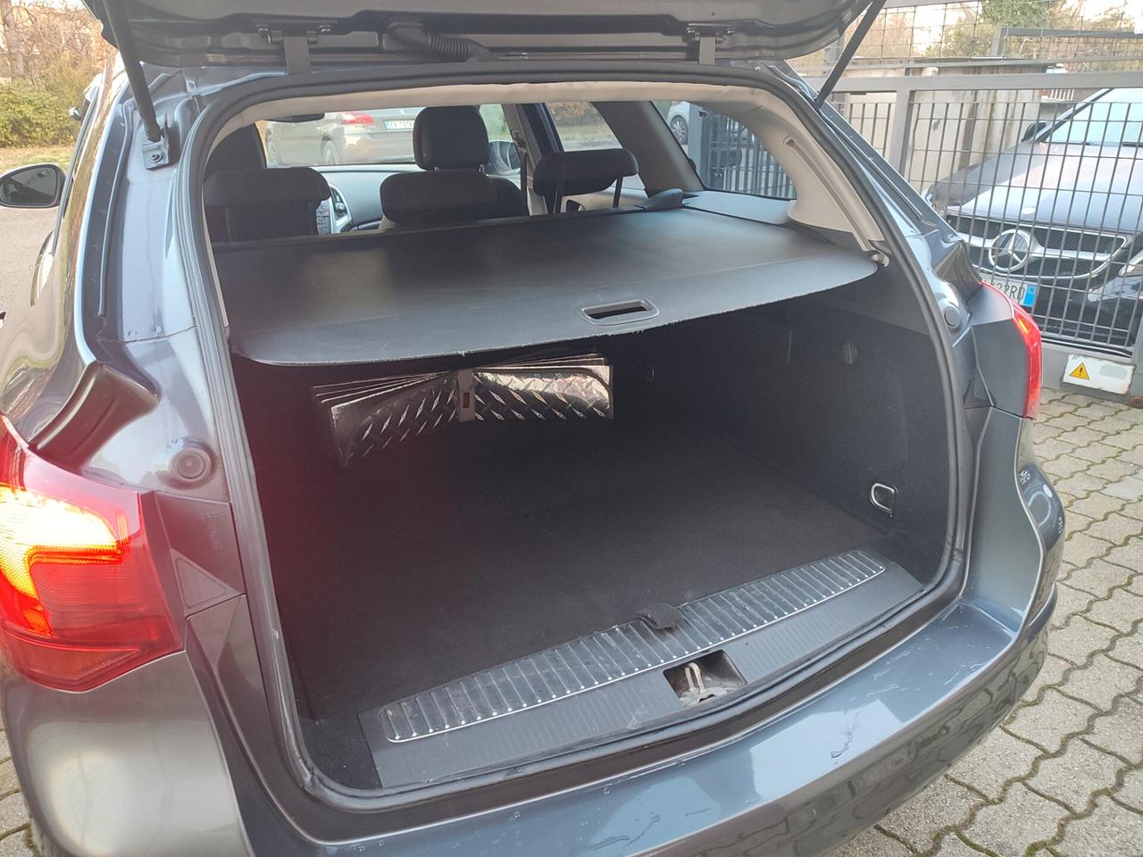 Opel Astra 1.6 Turbo 180CV Sports Tourer Cosmo S