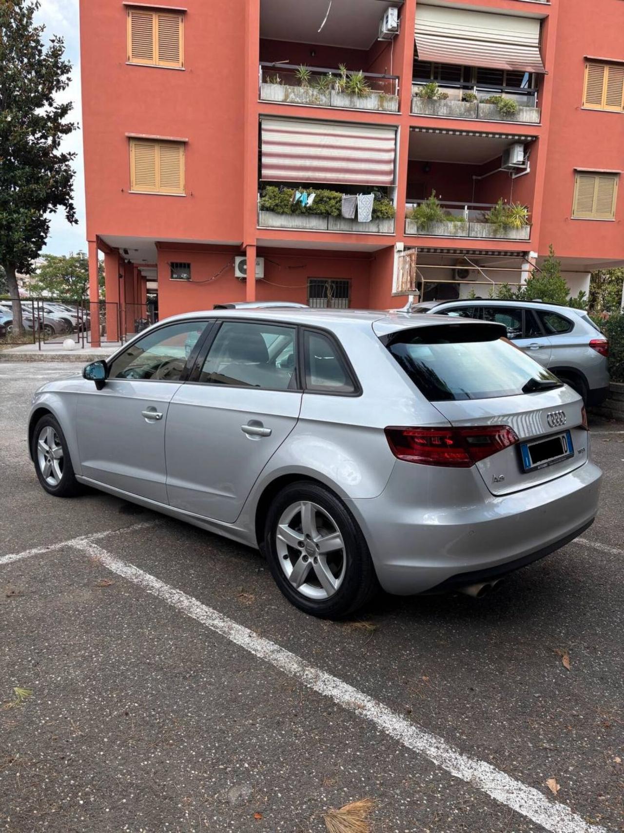Audi A3 Sportback 1.8 TFSI Ambition GPL – 180 CV – Navi – Xenon – Sensori – Telecamera