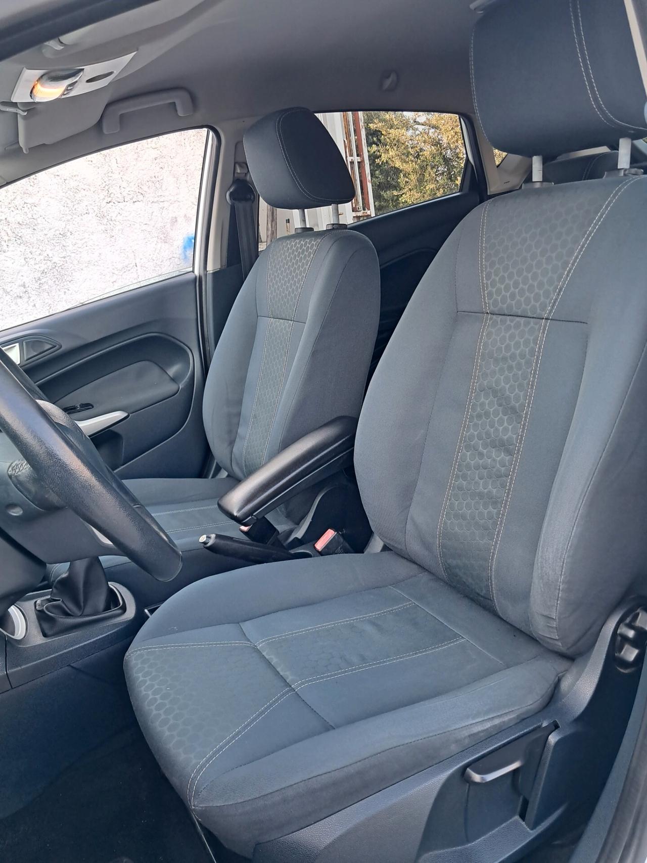 Ford Fiesta Titanium 1.4 GPL