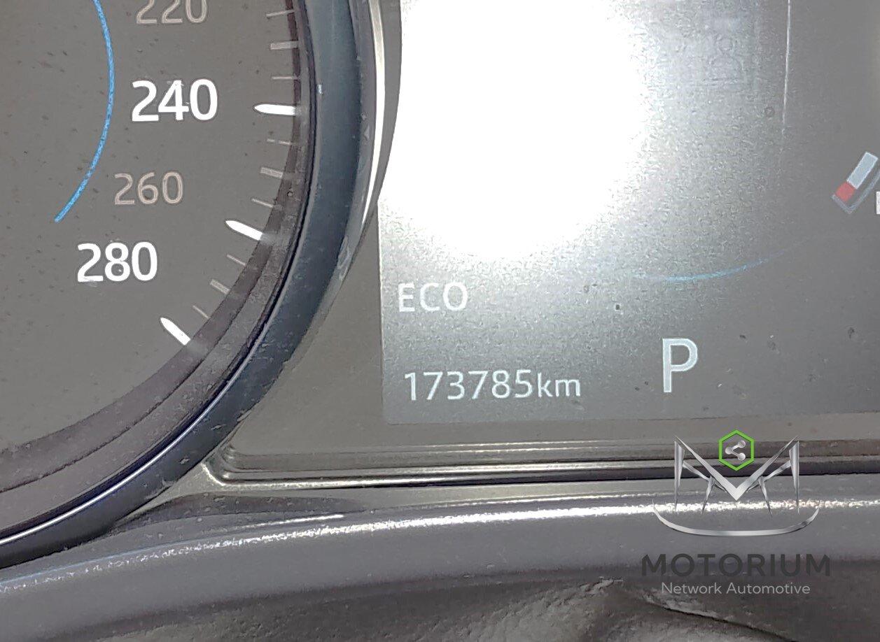 Jaguar F-Pace 2.0cc 180cv PORTFOLIO