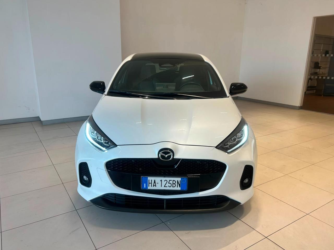 Mazda2 1.5 VVT e-CVT Full Hybrid Electric Homura Plus