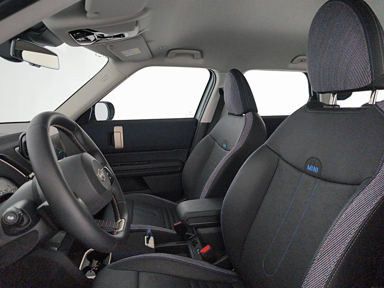 MINI Countryman D Classic