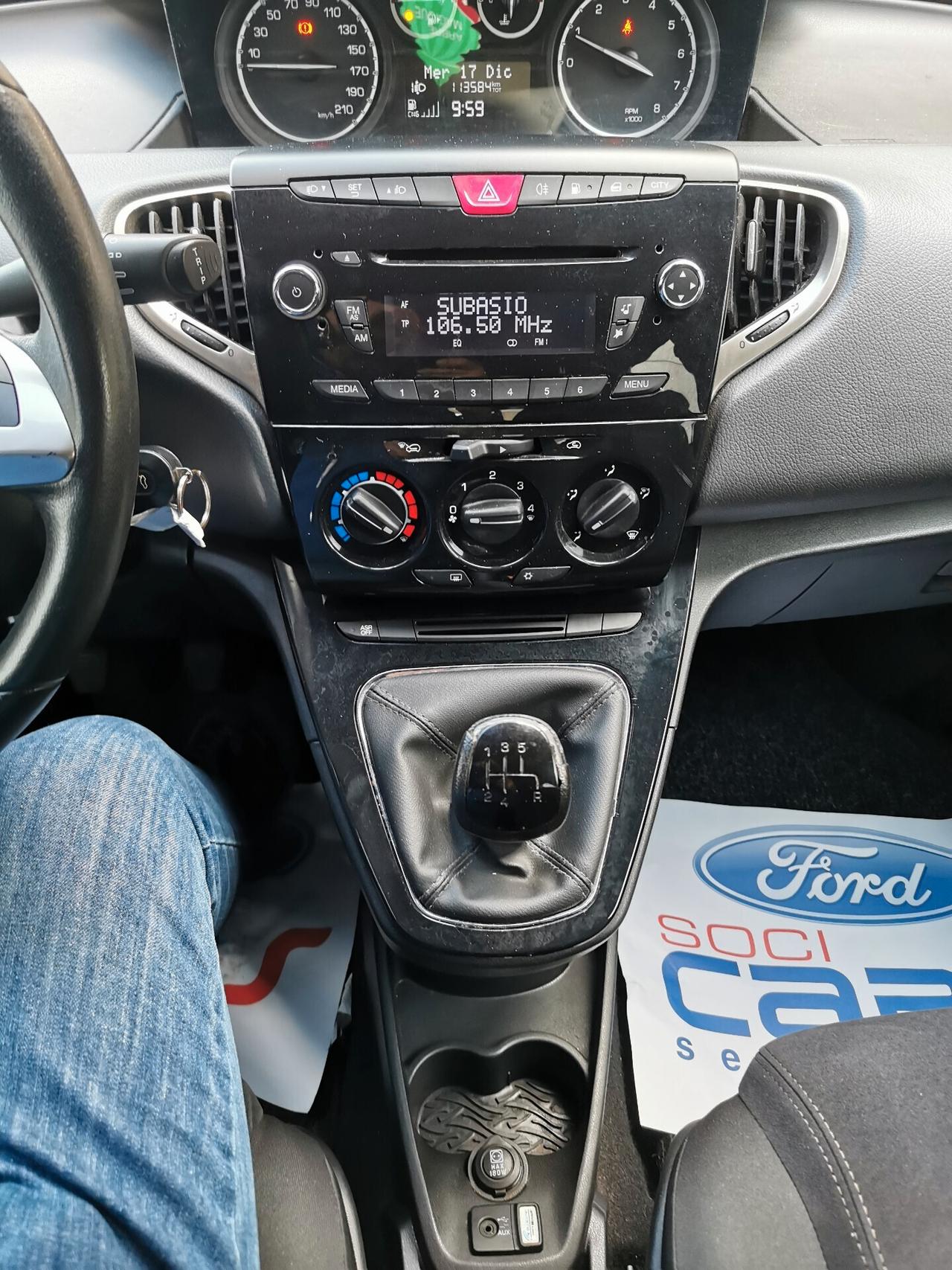 Lancia Ypsilon 0.9 TwinAir 85 CV 5 porte Metano Ecochic 30th Ann.