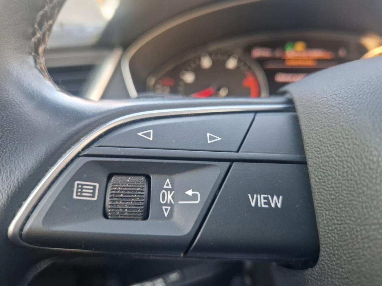 Audi Q5 35 TDI S tronic Business