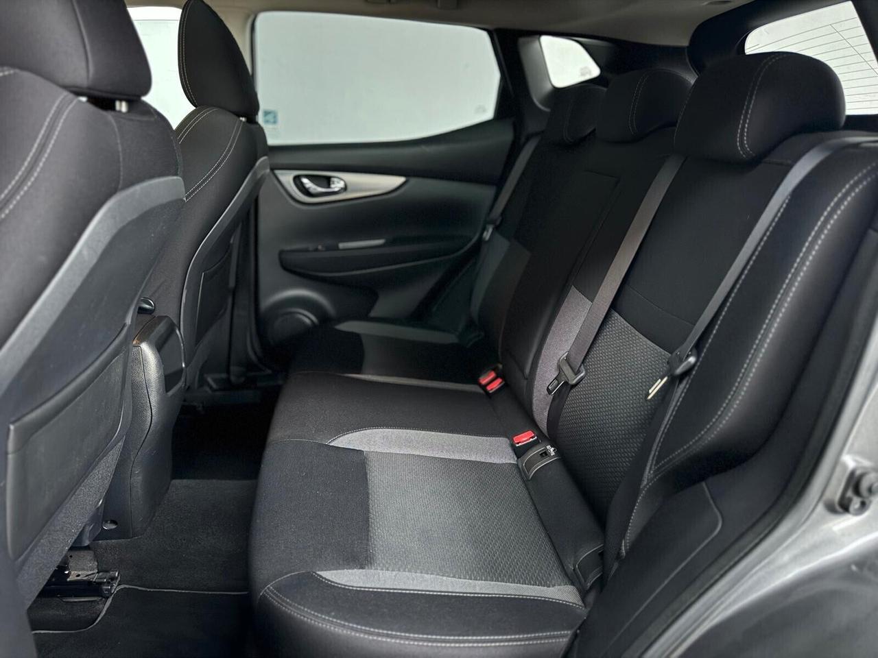 Nissan Qashqai 1.5 dCi N-Connecta