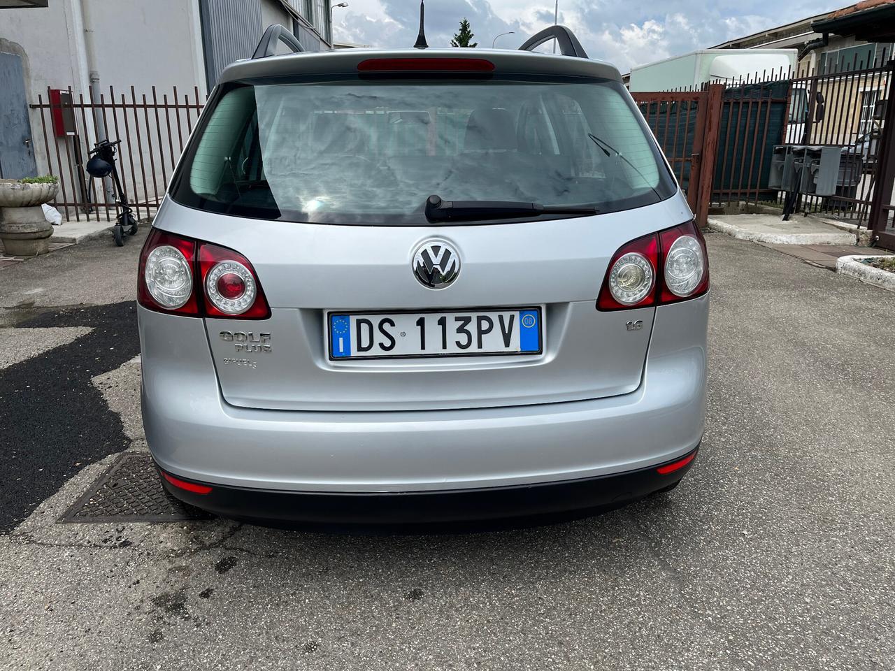 Volkswagen Golf Plus Golf 1.6 5p. GPL