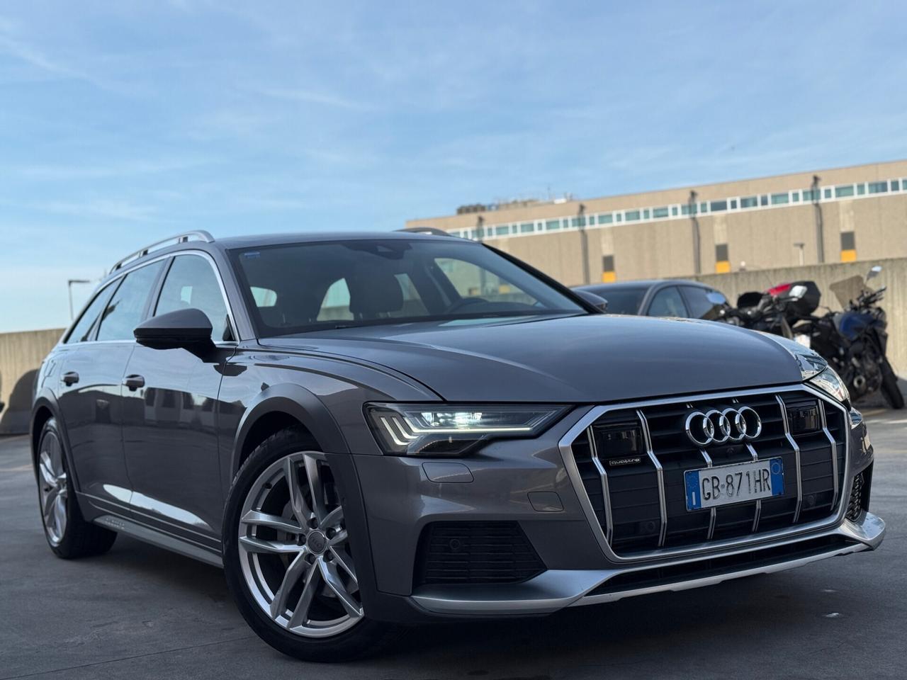 Audi A6 allroad 286 CV 3.0 TDI 2020 - PERMUTABILE
