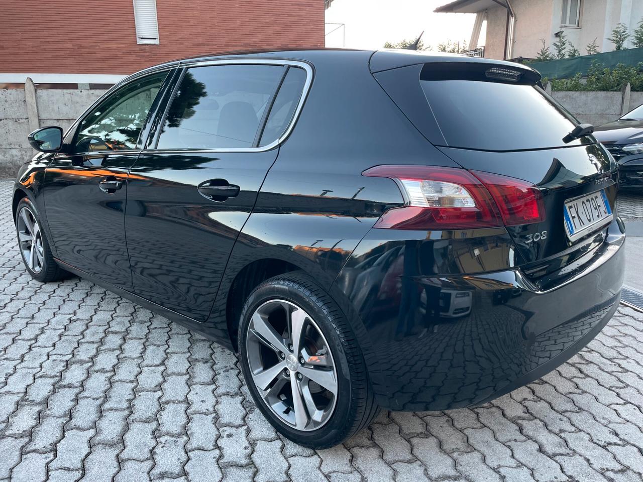 Peugeot 308 1.6 bluehdi Gt Line TETTO+NAVI+LED NEOPATENTATI OK