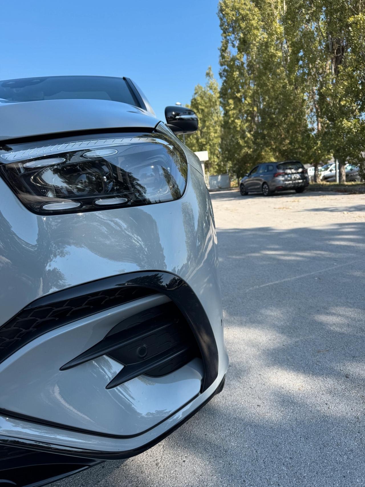 Mercedes-benz GLE 350 de hybrid EQ 4Matic AMG Line Premium : tua da 647€ al mese