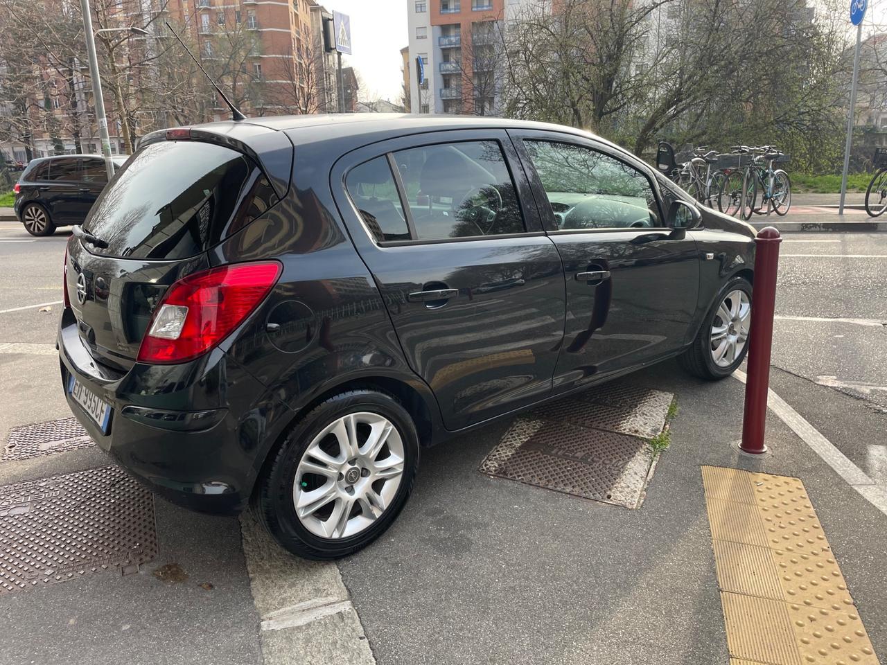 Opel Corsa 1.2 5 porte Sport/1PROP/GARANZIA