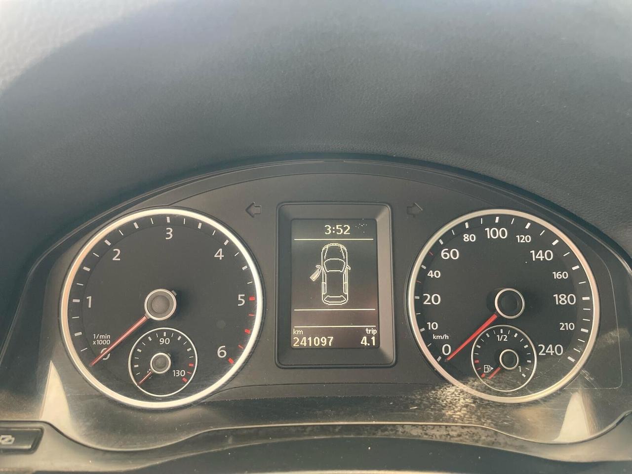 Volkswagen Tiguan 2.0 TDI 140CV 4MOTION 2011