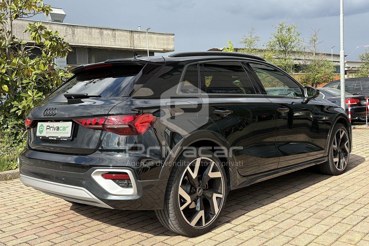 AUDI A3 allstreet 35 TFSI S tronic Identity Contrast