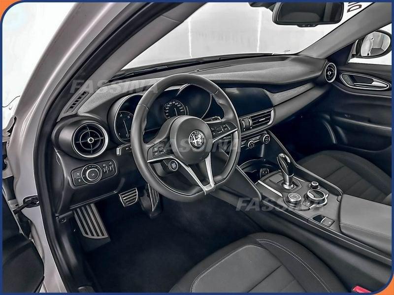 Alfa Romeo Giulia Giulia 2.2 t Giulia 150cv auto