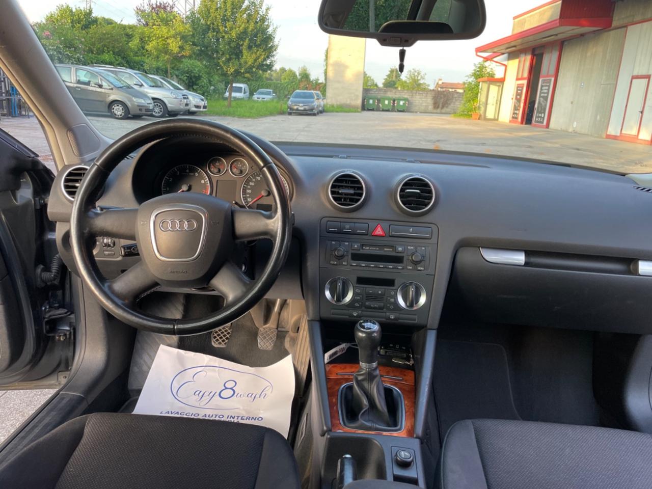Audi A3 SPB 1.6 16V FSI Ambiente