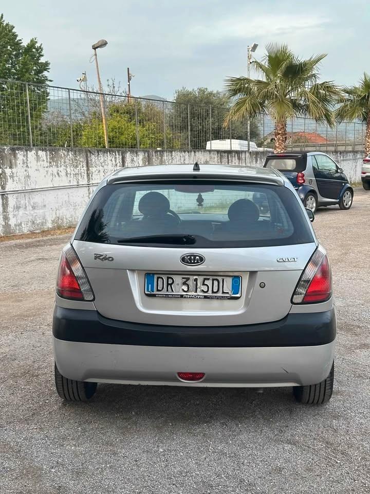 Kia Rio 1.4 16V 5p. EX Life