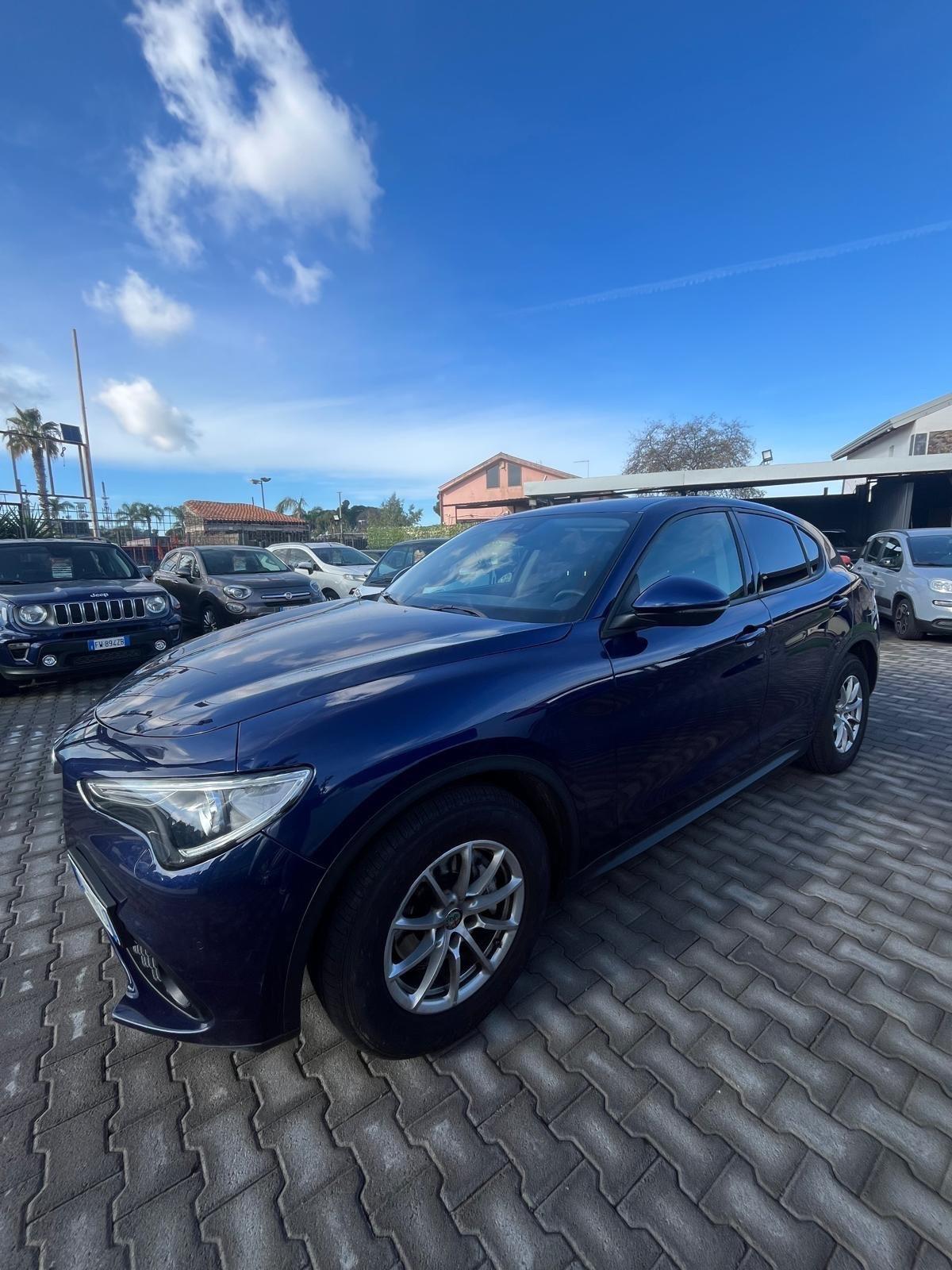 Alfa Romeo Stelvio 2.2 Turbodiesel 160 CV AT8 RWD Business