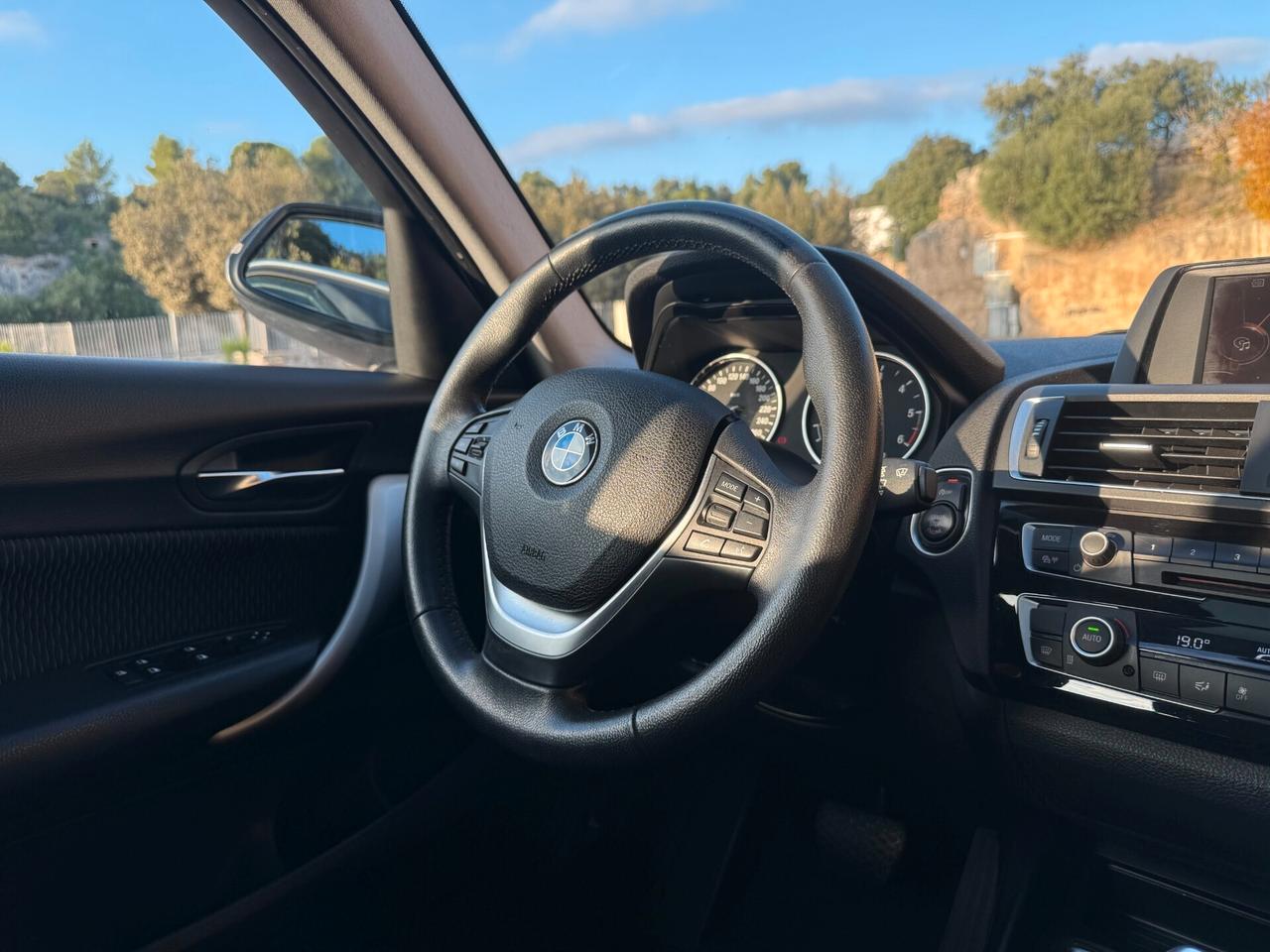 BMW 116d SPORT/1.5 116CV/TETTO/SOLO 113000 KM