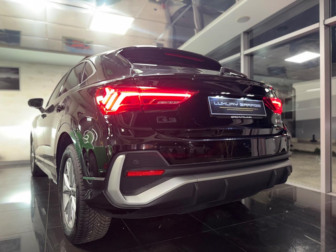 Audi Q3 SPB 35 TDI S tronic S- line edition/TETTO/ CERCHI IN LEGA R"18